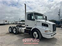 2012 Volvo VNL 6X4 T/A DAY CAB TRUCK