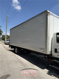 2019 International 4300 4X2 S/A 26FT NON CDL BOX 
