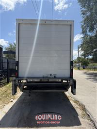 2019 International 4300 4X2 S/A 26FT NON CDL BOX 