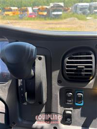 2020 Freightliner M2 4X2 S/A 26FT NON CDL BOX TR