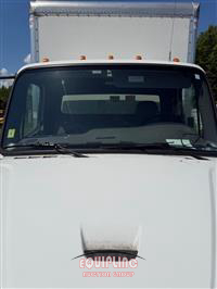2020 Freightliner M2 4X2 S/A 26FT NON CDL BOX TR