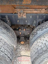 2005 STERLING TRUCK L7500 series