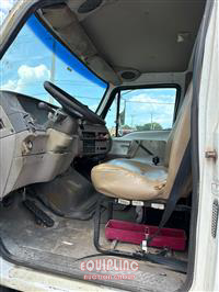 2005 STERLING TRUCK L7500 series