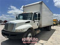 2018 International 4300 4X2 S/A 26FT NON CDL BOX 