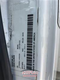 2018 International 4300 4X2 S/A 26FT NON CDL BOX 