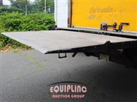 2018 International 4300 4X2 S/A 26FT NON CDL BOX 