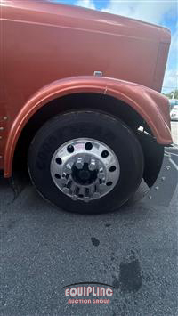 2002 Freightliner Classic XL