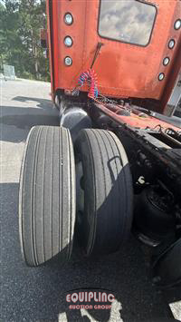 2002 Freightliner Classic XL