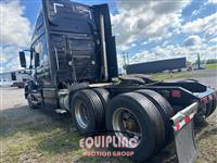 2017 VOLVO TRUCK VNL