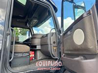 2017 VOLVO TRUCK VNL