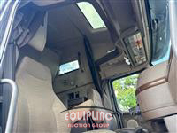 2017 VOLVO TRUCK VNL