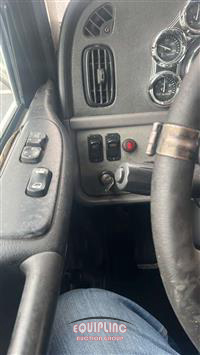2013 Peterbilt 386
