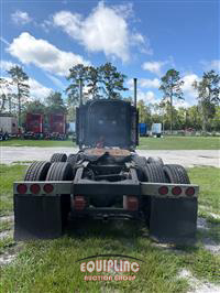 2001 Peterbilt 379
