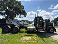 2001 Peterbilt 379