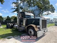 2001 Peterbilt 379