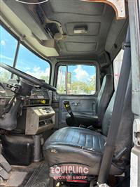 2004 Mack DM