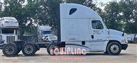 2018 Freightliner CASCADIA TRI/A SLEEPER TRUCK