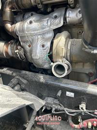 2019 Freightliner CASCADIA 6X4 T/A SLEEPER TRUCK