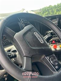 2019 Freightliner CASCADIA 6X4 T/A SLEEPER TRUCK