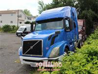 2010 Volvo VNL760 6X4 T/A SLEEPER TRUCK T
