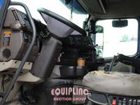 2010 Volvo VNL760 6X4 T/A SLEEPER TRUCK T