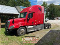 2016 Freightliner CASCADIA 6X4 T/A SLEEPER TRUCK
