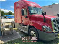 2016 Freightliner CASCADIA 6X4 T/A SLEEPER TRUCK