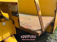 2013 International 4300 4X2 S/A BUCKET TRUCK
