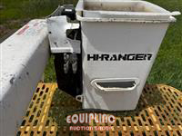 2013 International 4300 4X2 S/A BUCKET TRUCK