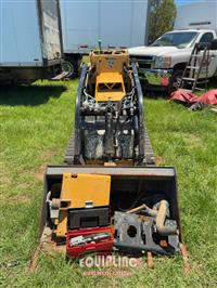 2019 Vermeer S925TX MINI STAND ON SKIDSTEER