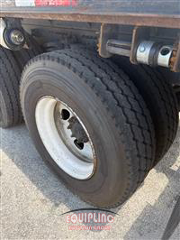 2006 VOLVO TRUCK VHD