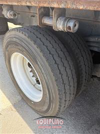 2006 VOLVO TRUCK VHD