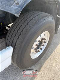 2006 VOLVO TRUCK VHD