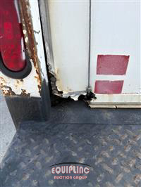 2010 Isuzu NPR