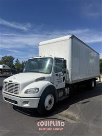 2020 Freightliner M2 4X2 S/A 26FT NON CDL BOX TR