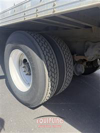 2020 Freightliner M2 4X2 S/A 26FT NON CDL BOX TR