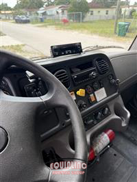2019 Freightliner M2 4X2 S/A 26FT NON CDL REFRIG
