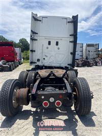 2017 Freightliner Cascadia