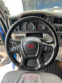2019 Peterbilt 579 6X4 T/A SLEEPER TRUCK TRAC