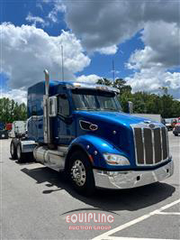 2019 Peterbilt 579 6X4 T/A SLEEPER TRUCK TRAC