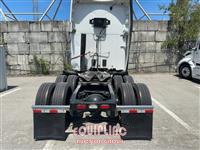 2020 Peterbilt 579 6X4 T/A SLEEPER TRUCK TRAC