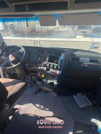 2022 Kenworth T680 6X4 T/A SLEEPER TRUCK TRA
