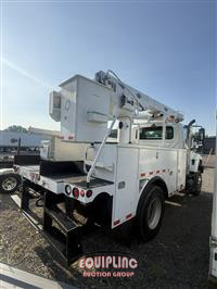 2011 International 7300 4X2 S/A BUCKET TRUCK