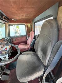 1989 Peterbilt 379