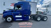 2014 Freightliner CASCADIA