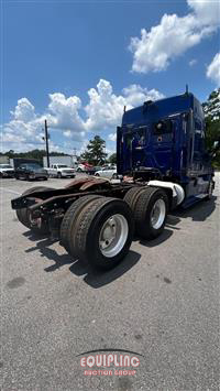2014 Freightliner CASCADIA
