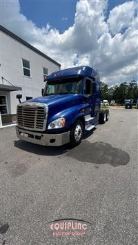 2014 Freightliner CASCADIA