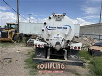 2009 Sterling ACTERRA 4X2 S/A SEPTIC PUMP TR