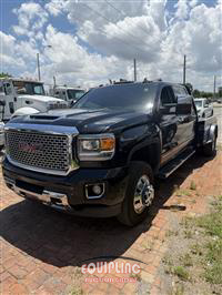 2017 GMC DENALI 3500HD 4X2 S/A FLATBED 