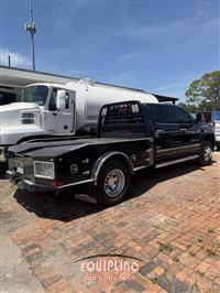 2017 GMC DENALI 3500HD 4X2 S/A FLATBED 